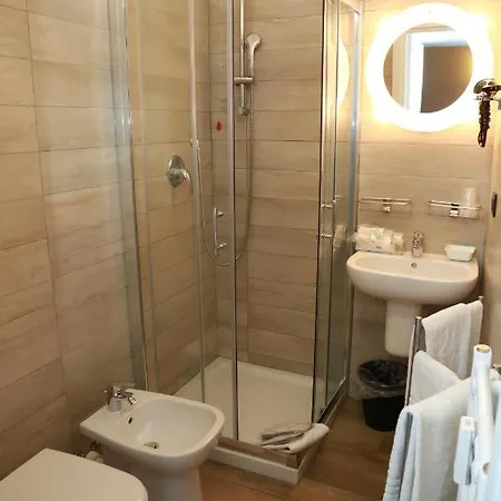 Apart Otel Meneghino 2*